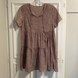 Short pink leopard print ruffle dress